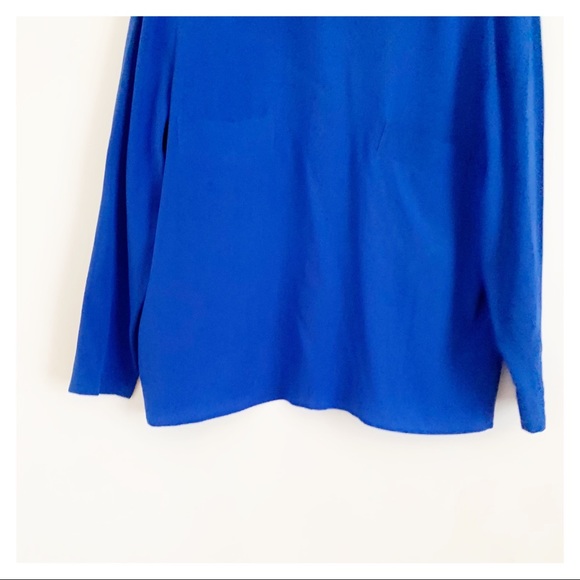 Vintage Blue Button down Top with pockets medium - Picture 2 of 7